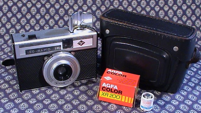 Agfa Vintage Agfa ISO-Rapid Film Camera Type 2422 UNTESTED 